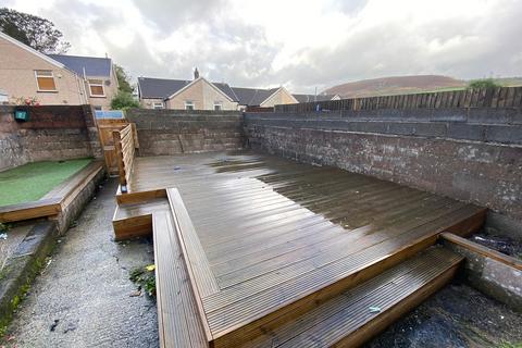 55 Crawshay Road, Tonypandy, CF40 1TE