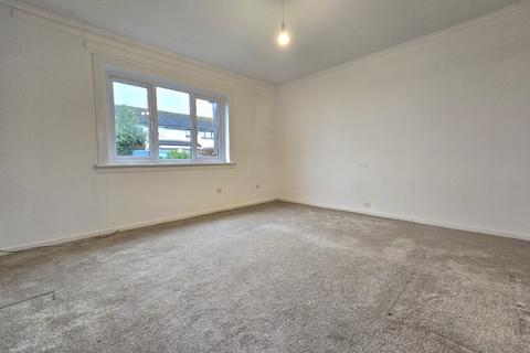 1 bedroom ground floor flat to rent, 15 Camsail Road Rosneath G84 0RZ