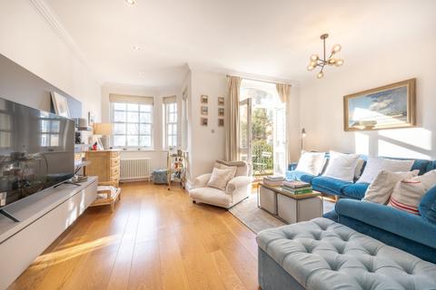 3 bedroom village house for sale, New End, Hampstead, London, NW3