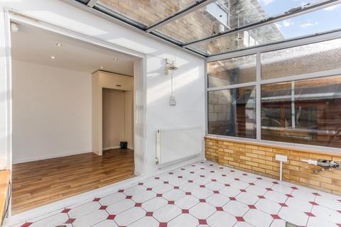 8 Southview Close, Cheshunt, Waltham Cross, EN7 6RT