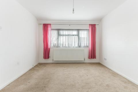 8 Southview Close, Cheshunt, Waltham Cross, EN7 6RT