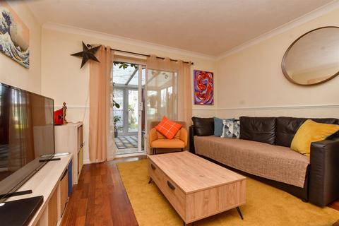 15 Rosemary Close, Croydon, CR0 3GS