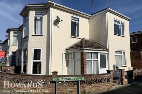 1 bedroom apartment to rent, Nelson Road North, Great Yarmouth