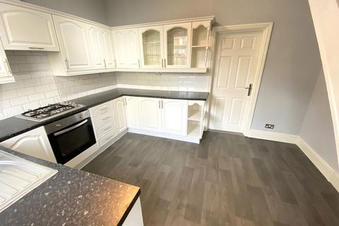 2 bedroom terraced house for sale, 2 Ripponden Street, Watersheddings, OL1 4JG