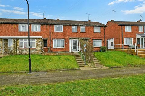 3 bedroom terraced house for sale, Sewardstone Gardens, Chingford