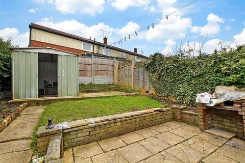 3 bedroom terraced house for sale, Sewardstone Gardens, Chingford