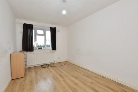 108 Sewardstone Gardens, London, E4 7QE