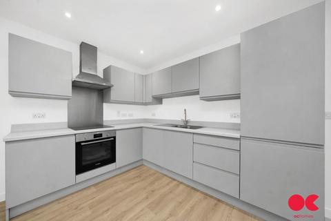 1 bedroom flat to rent, Spring Gardens, Romford RM7