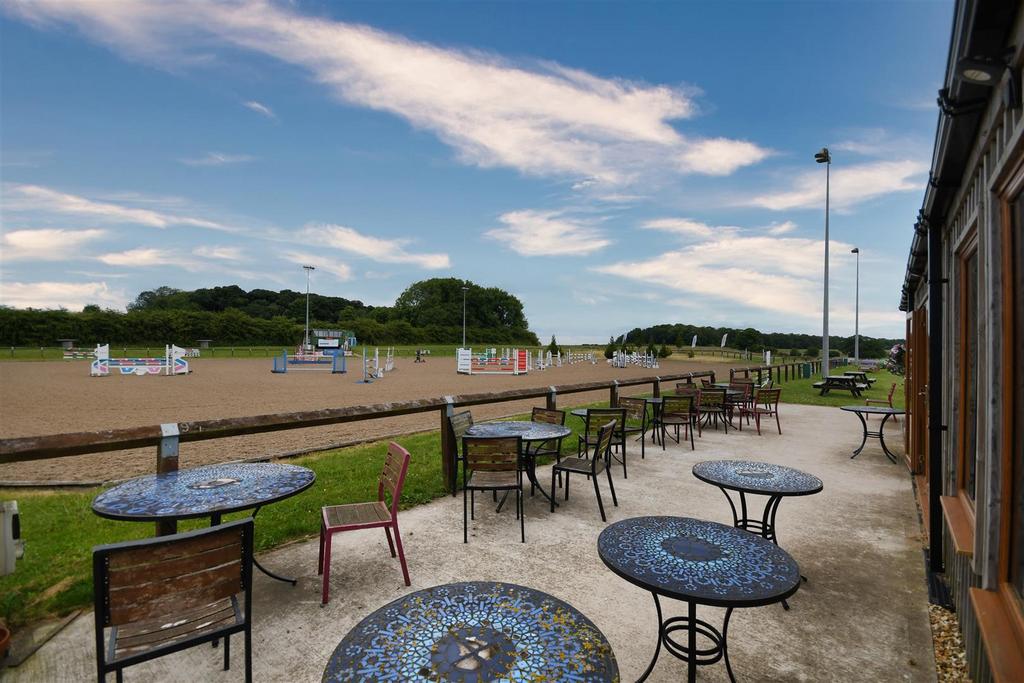 Cafe External Seating