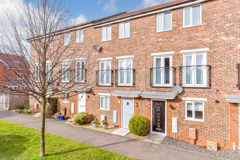 3 bedroom townhouse for sale, Broom Field Way, Bognor Regis, West Sussex