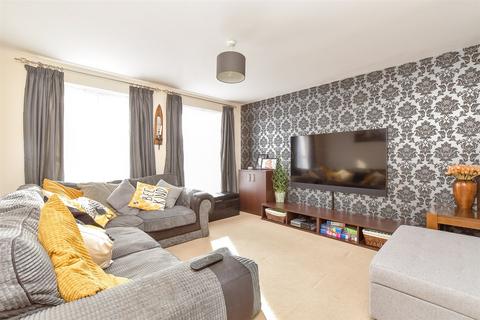 3 bedroom townhouse for sale, Broom Field Way, Bognor Regis, West Sussex