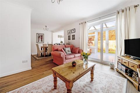25 Laurel Close, North Warnborough, Hook, RG29 1BH