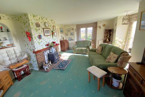 4 bedroom detached house for sale, Grove Hill, Hellingly BN27
