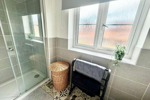 1 Dibdale Gardens, Nunthorpe, Middlesbrough, TS7 0GT