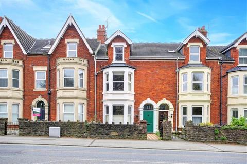 1 bedroom terraced house to rent, Croft Road, Swindon, Wiltshire, SN1