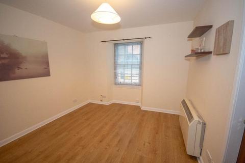 1 bedroom flat to rent, High Street, Kirkcaldy, KY1