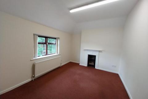 Office to rent, Glaziers Lane, Guildford GU3