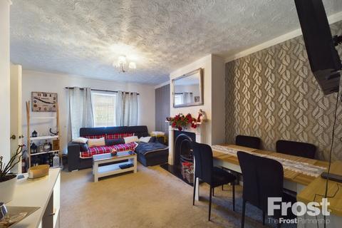 1 bedroom maisonette for sale, Cambria Gardens, Stanwell, Middlesex, TW19