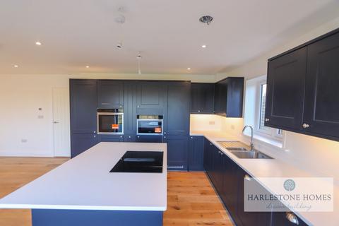 5 bedroom detached house for sale, North Trade Road, BATTLE, TN33