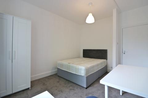 undefined, St. Marys Square, Ealing, London, W5