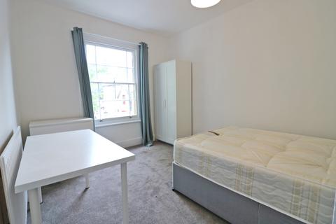 undefined, St. Marys Square, Ealing, London, W5