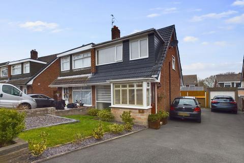 2 bedroom semi-detached house for sale, Pendle Drive, Ormskirk, Ormskirk, Lancashire, L39 2EA