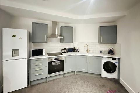 1 bedroom flat to rent, St. Helena Court, Jackson Road, Clacton-On-Sea CO15