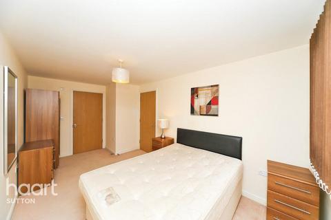 Aspects 1 Throwley Way, Sutton