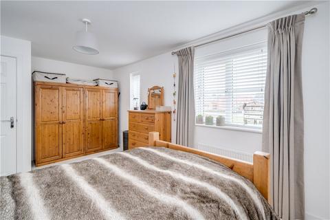 2 bedroom end of terrace house for sale, Ingleborough Drive, Harrogate, North Yorkshire, HG3