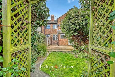 2 bedroom end of terrace house for sale, Upper Bridge Road, Essex CM2