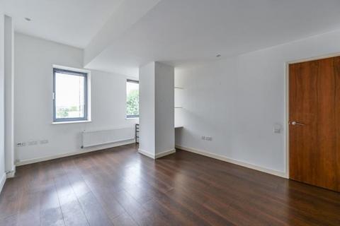 1 bedroom flat for sale, Lumiere Apartments, St Johns Hill, London, SW11