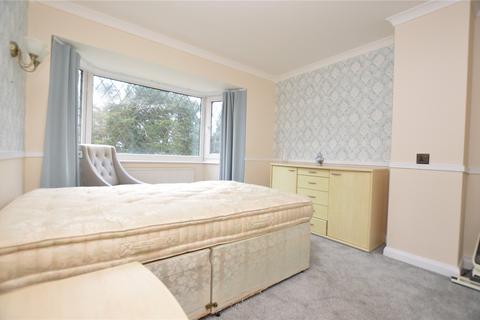 3 bedroom semi-detached house for sale, Styebank Lane, Rothwell, Leeds, West Yorkshire