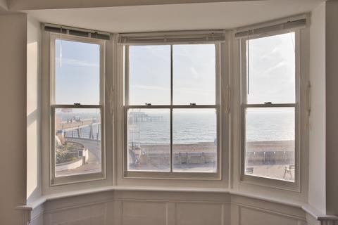 2 bedroom flat to rent, Beach Street, Deal, CT14