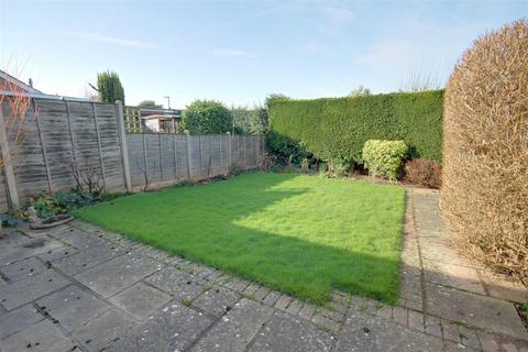 19 Brookside, Newent, GL18 1RB
