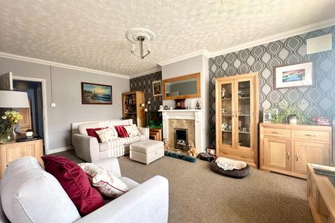 2 bedroom semi-detached bungalow for sale, Obelisk Rise, Kingsthorpe, Northampton NN2