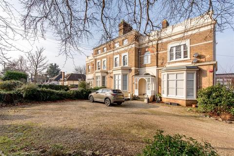 3 bedroom apartment for sale, Trull Road, Taunton