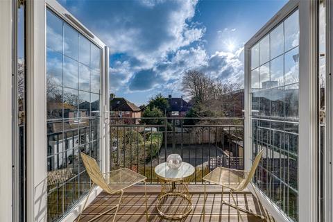 2 bedroom flat for sale, Mill Road, Worthing, West Sussex, BN11