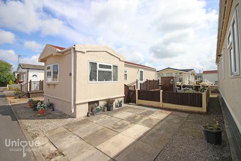 1 bedroom mobile home for sale, Lilac Drive,  Poulton-le-Fylde, FY6