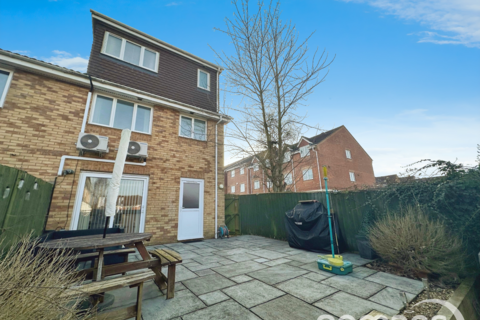 19 Belfry Square, Beggarwood, Basingstoke, RG22 4WZ