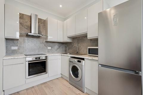 2 bedroom flat to rent, Cambridge Gardens, Ladbroke Grove, Notting Hill, London