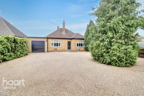 2 bedroom detached bungalow for sale, Bunkers Hill, Lincoln