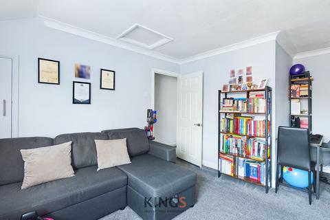 undefined, Sandifield, Hatfield, AL10