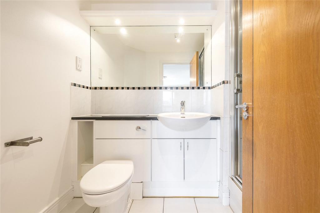 Apartment in London - View 5