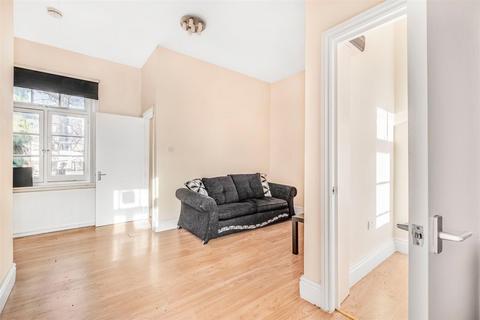 2 bedroom flat to rent, West Hill, Wandsworth SW18