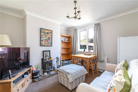 3 bedroom semi-detached house for sale, Thwaites Avenue, Ilkley, West Yorkshire, LS29