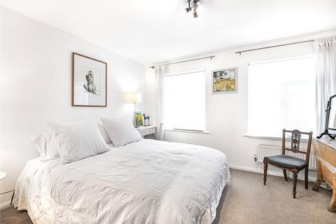 14 Queen Close, Henley-on-thames, RG9 1BP