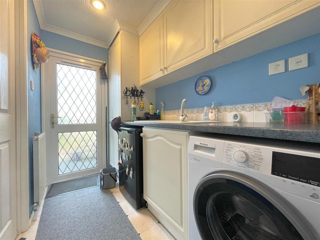 Utility room .jpg
