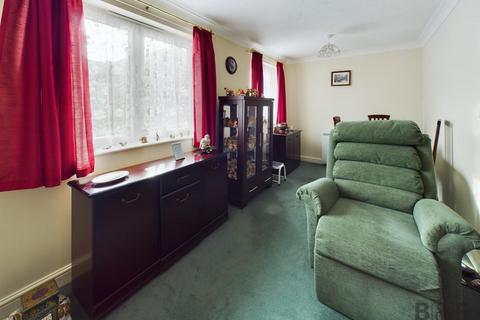 1 bedroom retirement property for sale, Park view Court, Bristol BS16