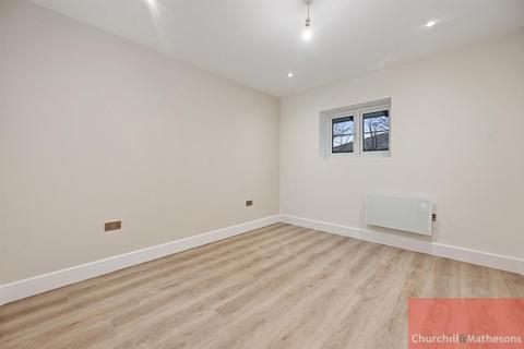 2 bedroom house to rent, Beechwood Grove, Acton