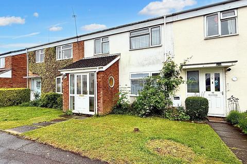 12 Burns Road, Daventry, NN11 9AX